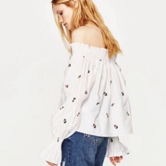 Zara White Floral Off Shoulder Blouse - Picture 11 of 13